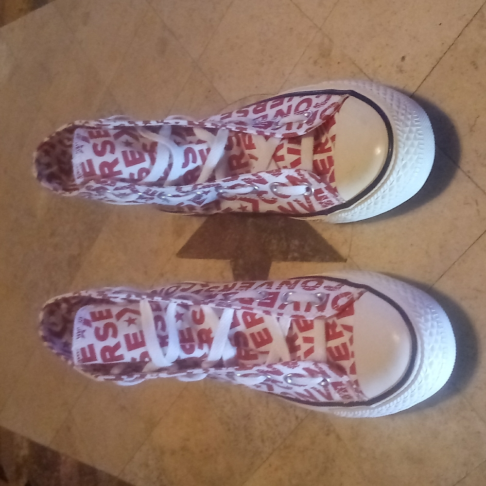 Converse(Chuck Taylor)7-M/9-W - Picture 4 of 8